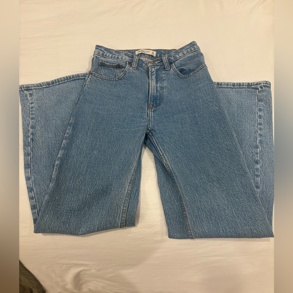 Abercrombie woman's pants